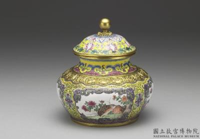 图片[2]-Painted enamel covered jar with flower-and-bird decoration, Ch’ien-lung reign (1736-1795) , Ch’ing dynasty-China Archive